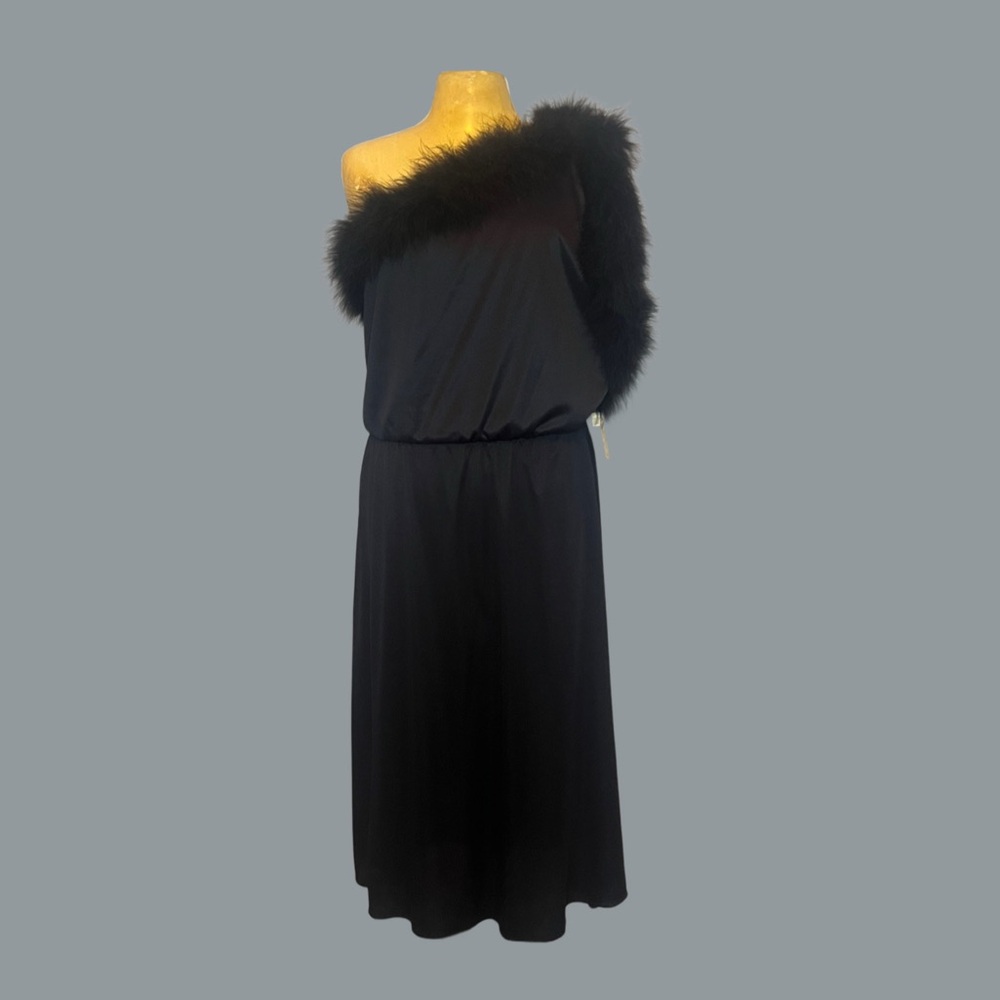 🖤Vintage Black One-Shoulder Dress🖤